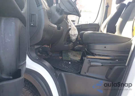 2021 Ram Promaster 1500 High Roof 136 Wb из США, поврежденный, VIN 3C6LRVBG2ME559354